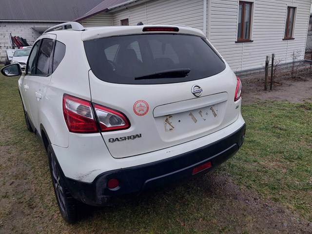 Задний левый внутренний фонарь 26555BR01A NISSAN