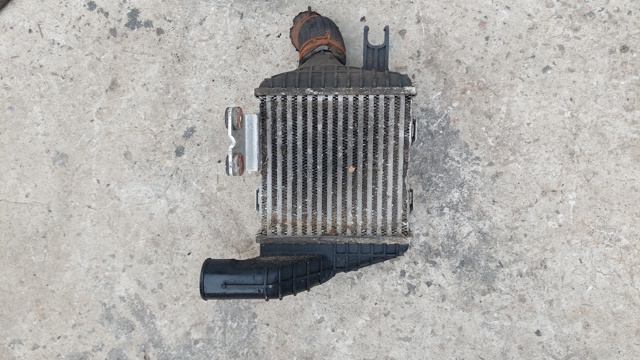 HYUNDAI 2827127250 Интеркулер в наличии Полтава