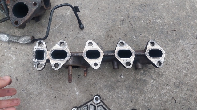 Система выпуска газов двигателя 285102F000 HYUNDAI