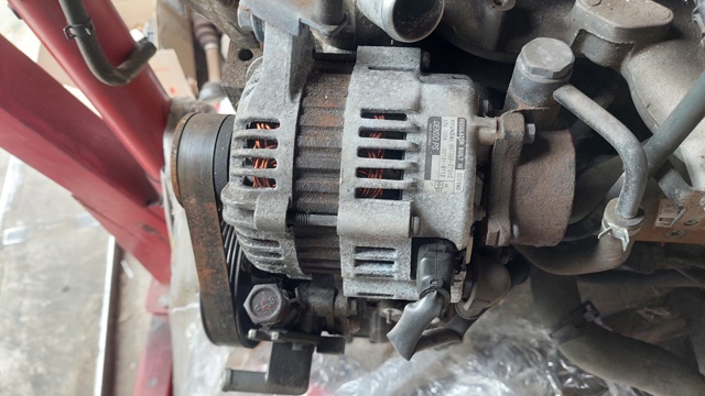Генератор автомобиля 3730027012 HYUNDAI