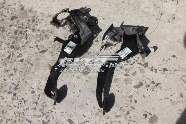 Ппривод тормозного крана 4620A036 MITSUBISHI