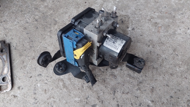 Блок ABS гидравлический Renault Scenic GRAND 3