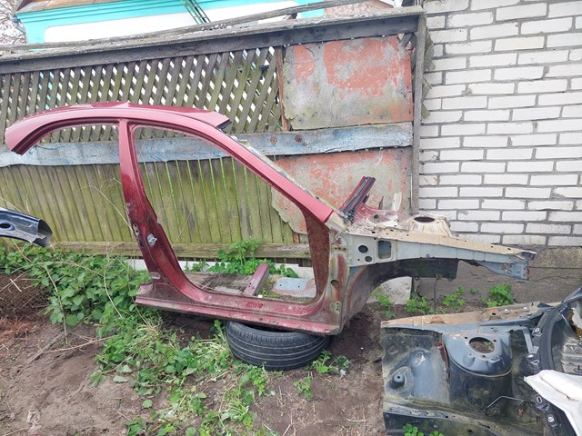 TOYOTA 5370133131 Арка крыла переднего правого в наличии Полтава