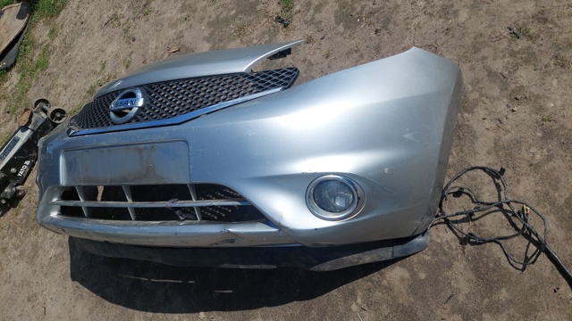 NISSAN 623103VU0A Решетка радиатора в наличии Павлоград