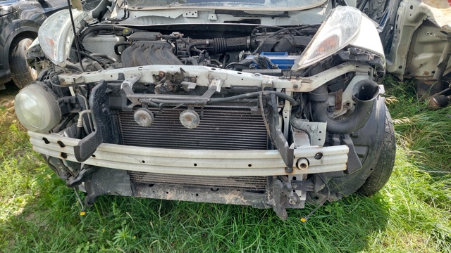Усилитель бампера нижний 625301KE0B NISSAN