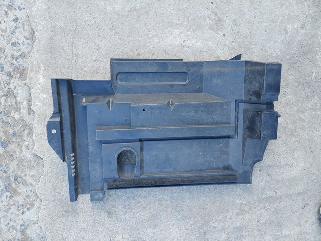 628229U000 NISSAN Правый дефлектор радиатора купить в Винница