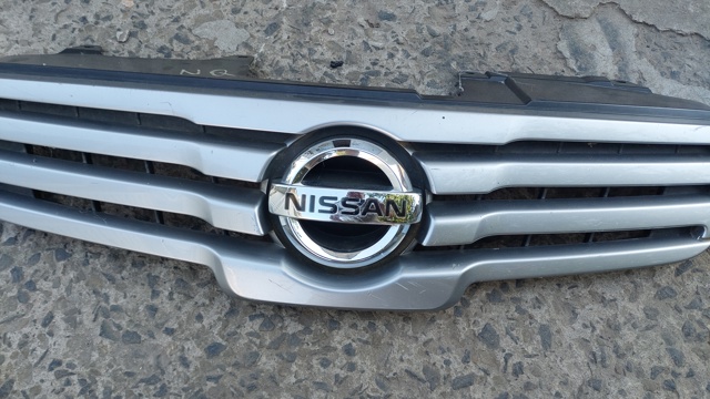 Эмблема капота 62890JD000 NISSAN