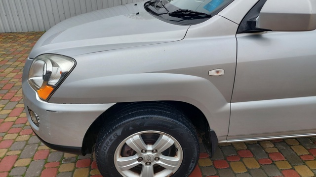 Крыло переднее левое 663110Z120 HYUNDAI