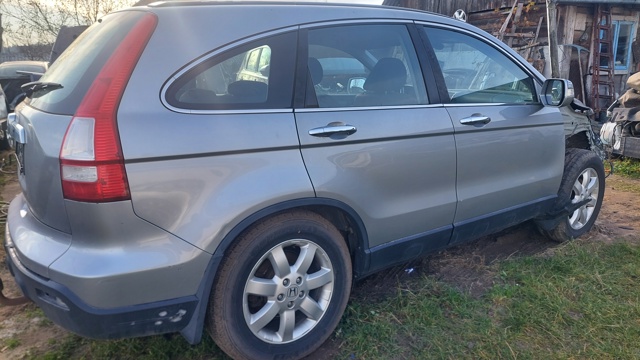 Дверь пассажирская задняя правая 67510SWAA00ZZ HONDA
