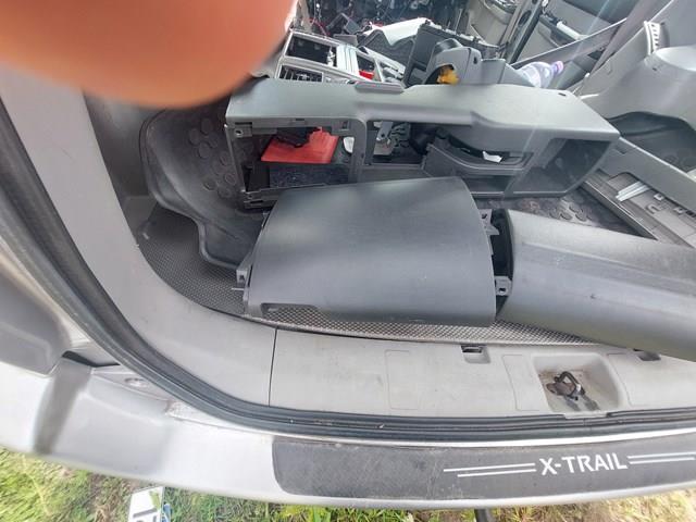 Ящик для документов, карман боковины 68275EQ420 NISSAN