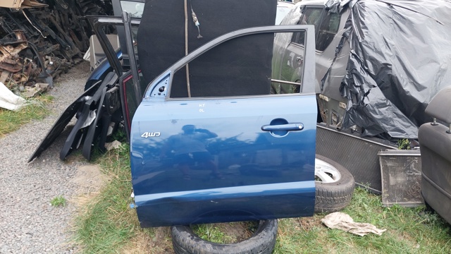 Передняя левая дверь 760032E020 HYUNDAI