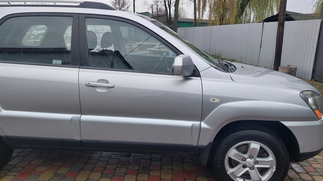 Пассажирская передняя дверь 760041F050 HYUNDAI