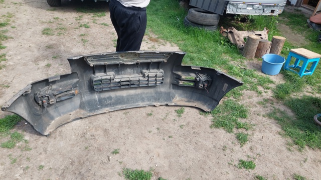 865110Z050 HYUNDAI Бампер передний купить в Ирпень