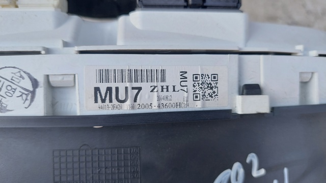 HYUNDAI 940132E420 Приборная доска (щиток приборов) в наличии Харьков