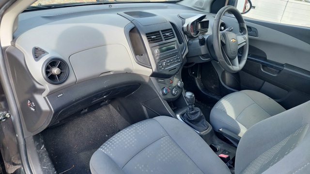 Подушка безопасности боковая 95903189 GM