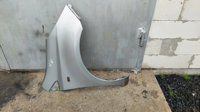 F31009U0M0 NISSAN Крыло переднее правое купить в Днепр