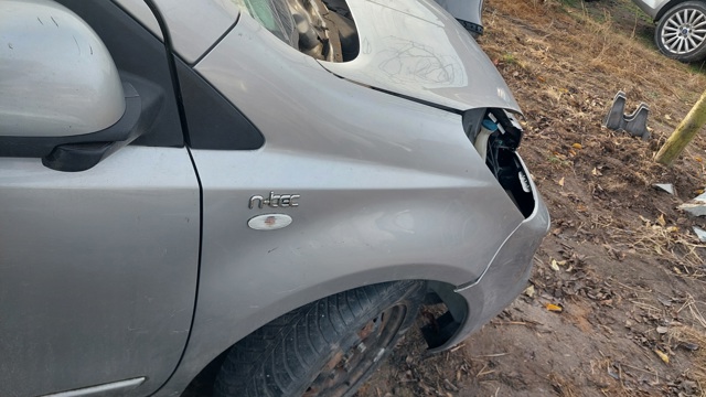 NISSAN F31129U0MA Крыло переднее правое в наличии Тернополь