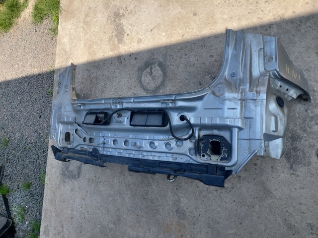 G9100BH0MA NISSAN Панель багажного отсека задняя купить в Черкассы