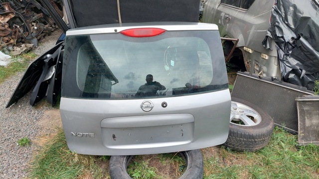 NISSAN K01009U0MA Дверь задняя (багажная 3/5-я (ляда) в наличии Кривой Рог