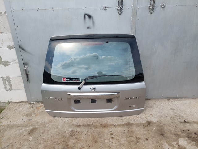 Пятая дверь K010MES6MA NISSAN