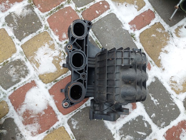MN143824 MITSUBISHI Впускной коллектор купить в Винница