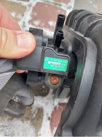 Датчик наддува MR985032 MITSUBISHI