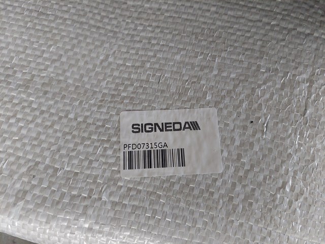 SIGNEDA PFD07315GA Решетка бампера переднего в наличии Чернигов