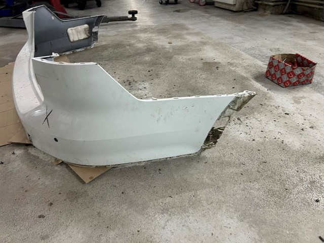 3G9807421 Задний бампер купить Полтава