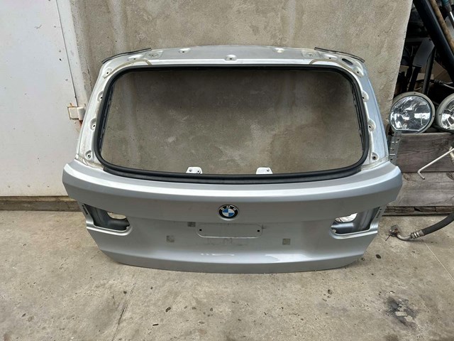 Дверь задняя багажная 41007314180 BMW