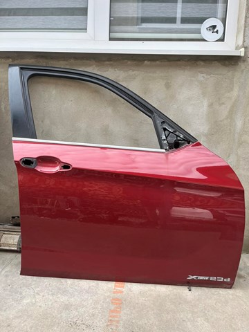 Пассажирская передняя дверь 41009628746 BMW