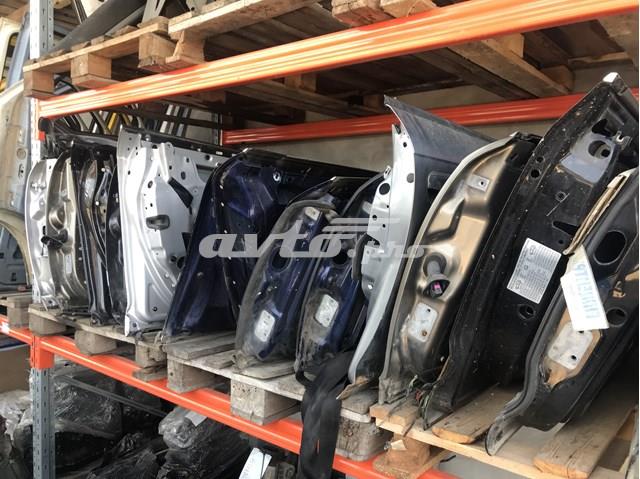 VAG 4F0831052F Дверь передняя правая в наличии Ровно