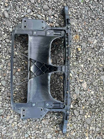Установочная панель передняя 7058593 BMW
