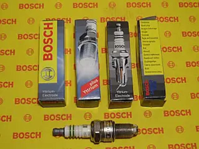 BOSCH 0242235541 Свечи зажигания в наличии Украина