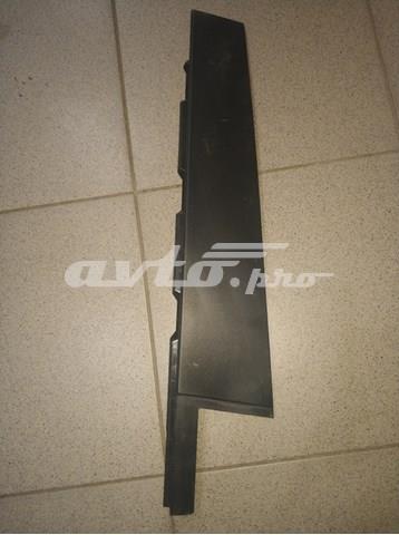 Накладка задней двери, правой, вертикальная 3CN839902B01C VAG