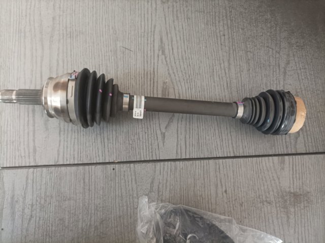 Привод правый 52055941 FIAT