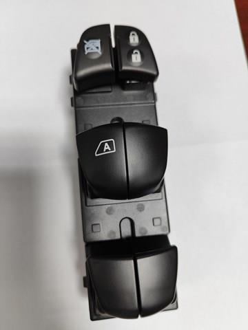 Кнопки переднего левого стекло подъемника 254011KA0B NISSAN