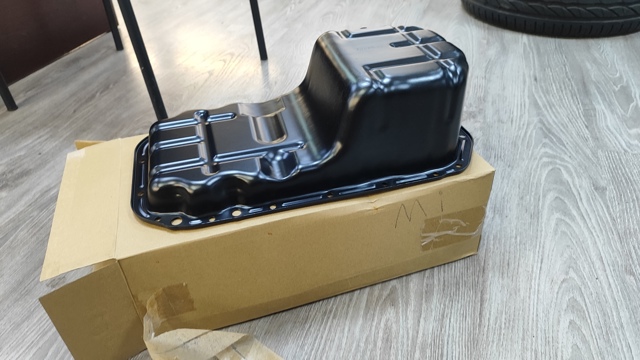 MD371776 Поддон двигателя купить Одесса
