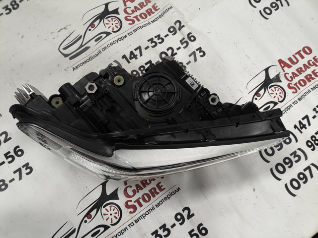 7214962 BMW Правая фара купить в Чернигов