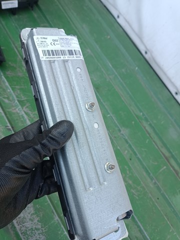 Подушка Айрбег водителя защиты коленей 2058601600 MERCEDES