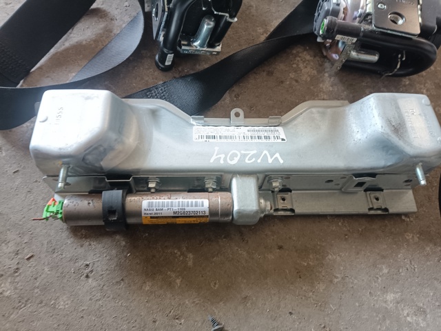 Подушка безопасности защиты коленей A2048602002 MERCEDES