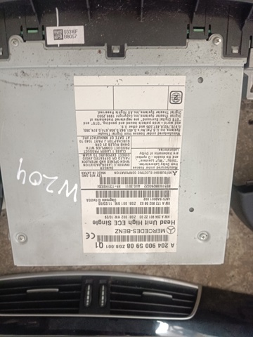 Заводская магнитола A2049005908 MERCEDES