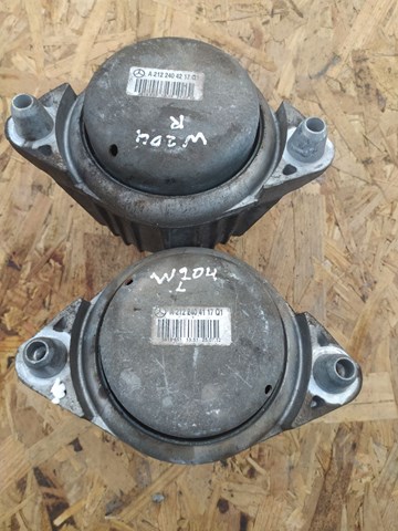 Правая подушка ДВС A2122404217 MERCEDES