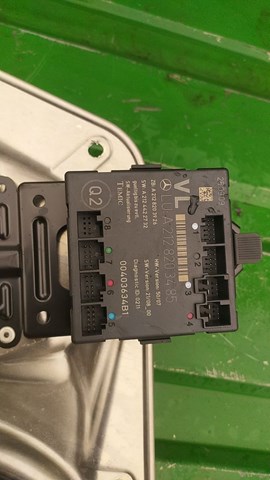 Блок комфорта передней двери A2128203485 MERCEDES
