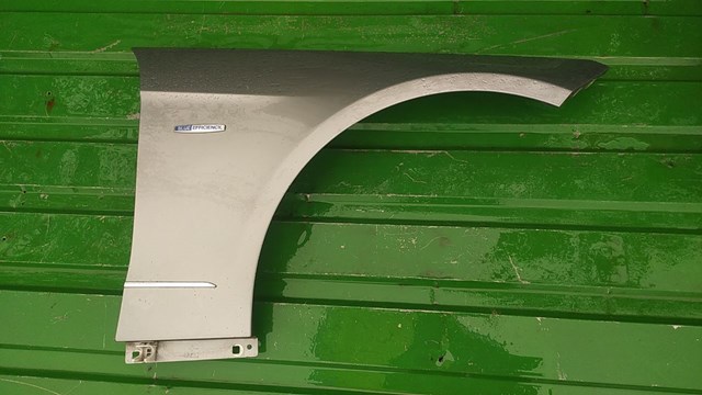 MERCEDES 2128810201 в наличии Павлоград