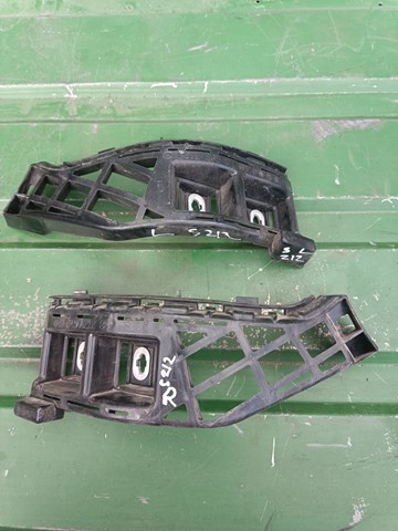 Крепление бамера левое A2128850765 MERCEDES