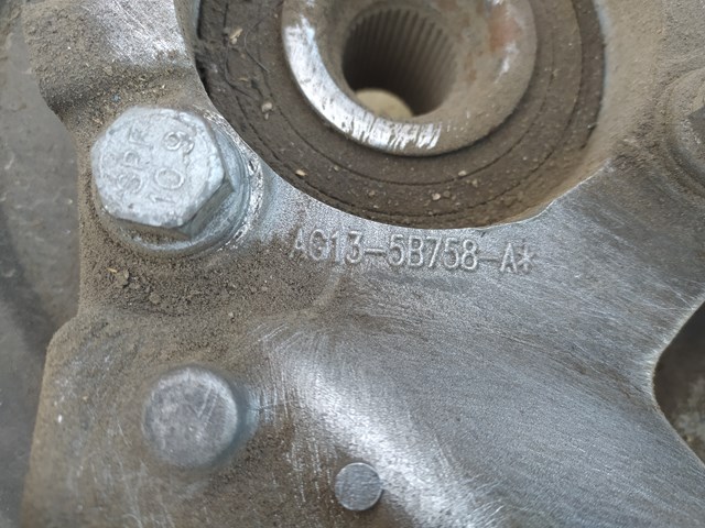Цапфа правая AG135B758A FORD
