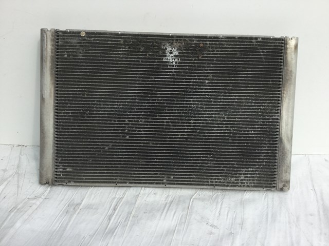 Радиатор охлаждения Audi A8 D3