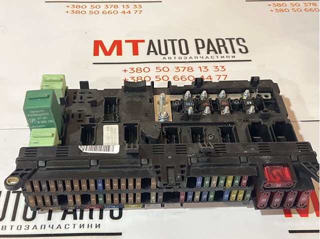 Блок предохранителей и реле 6907395 BMW