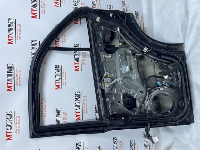HYUNDAI 770043E100 Дверь задняя правая в наличии Житомир
