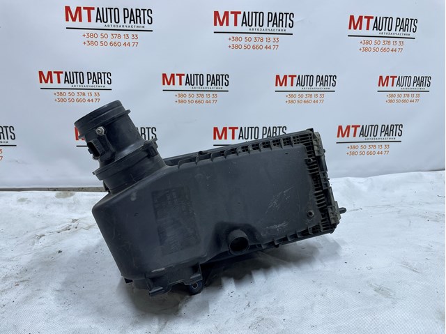 7P0129601 Корпус воздушного фильтра купить Черновцы